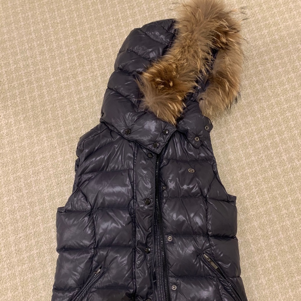 EDDIE PEN VEST WITH FUR HOOD